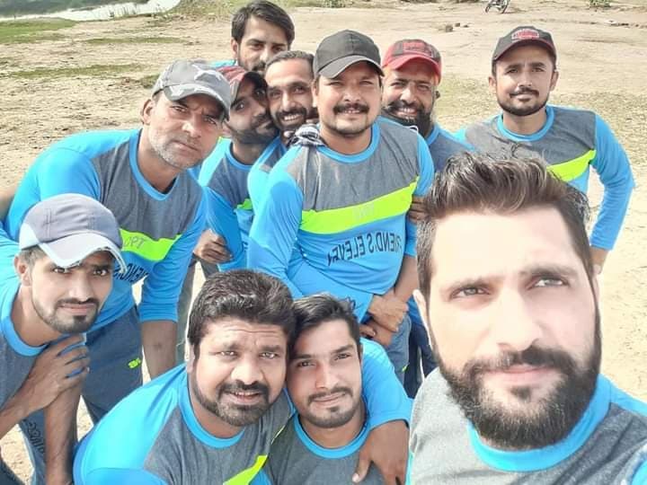 Imran Munawar cricket player profile photo