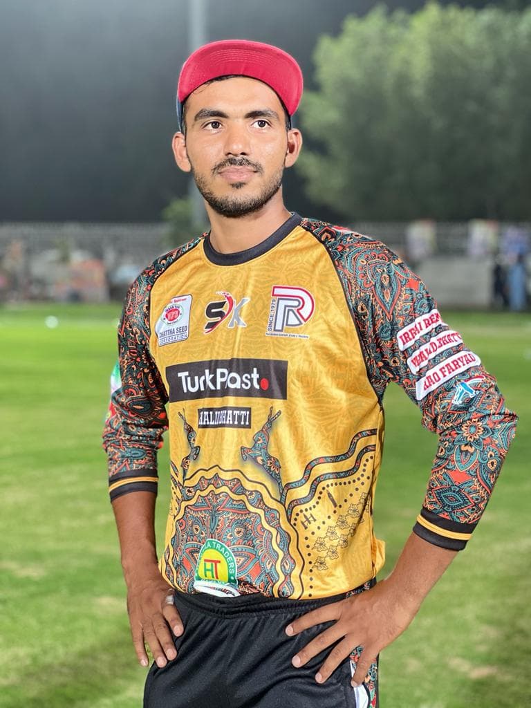 Hassnain Hassan cricket player photo