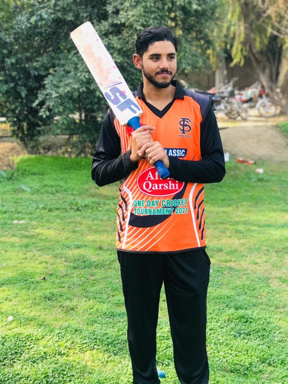 Mubashir Hassan cricket player photo