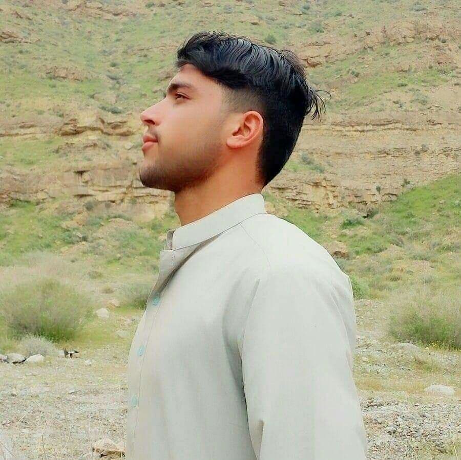 Irfan cricket player photo