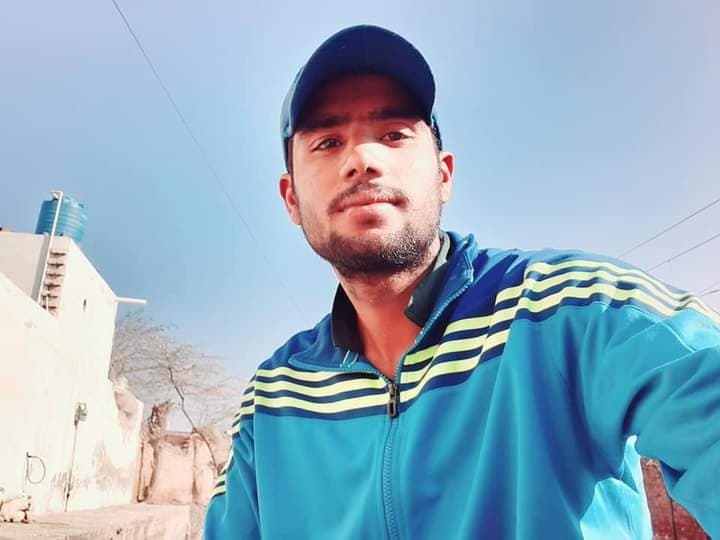 Ehsan Khan cricket player profile photo