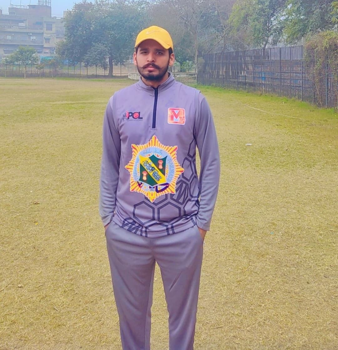 Zeeshan Moazzam cricket player profile photo