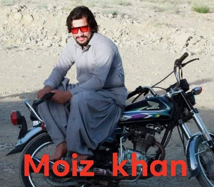 Moeez