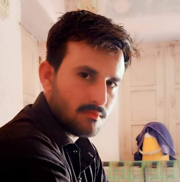 D M Thebo