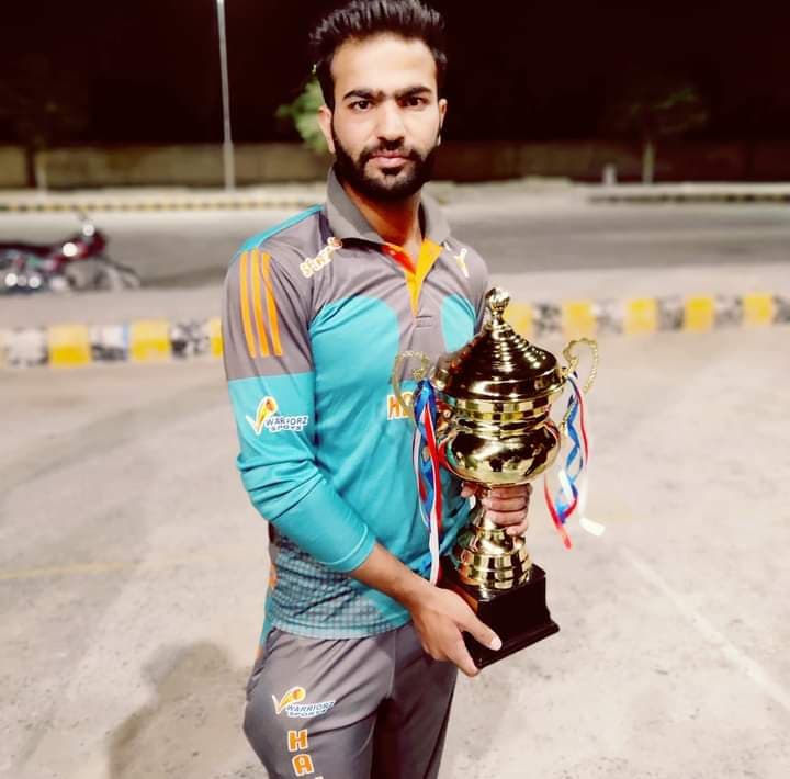 Imran cricket player profile photo