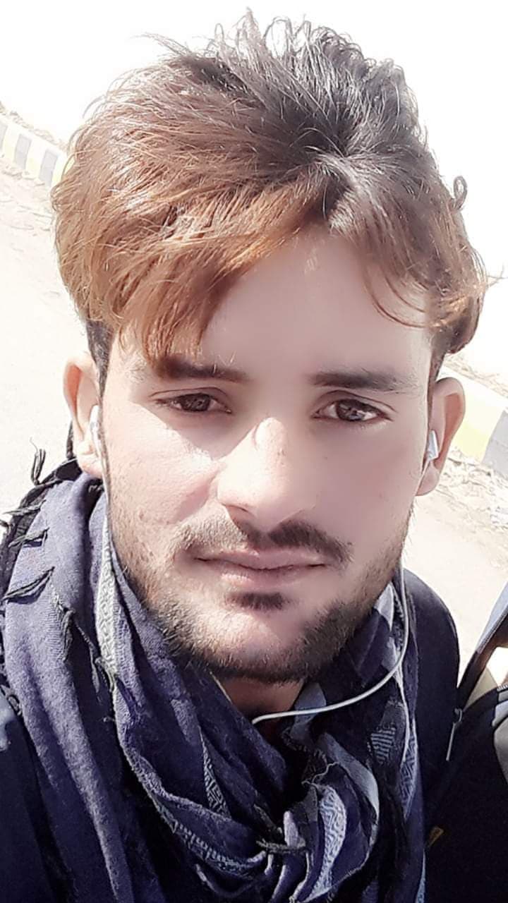 Umer Khan cricket player photo