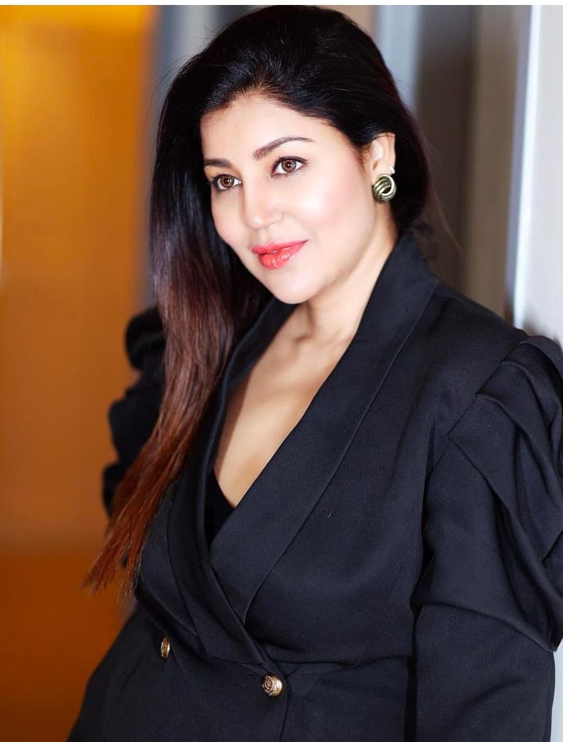 Debina Banarjee cricket player profile photo