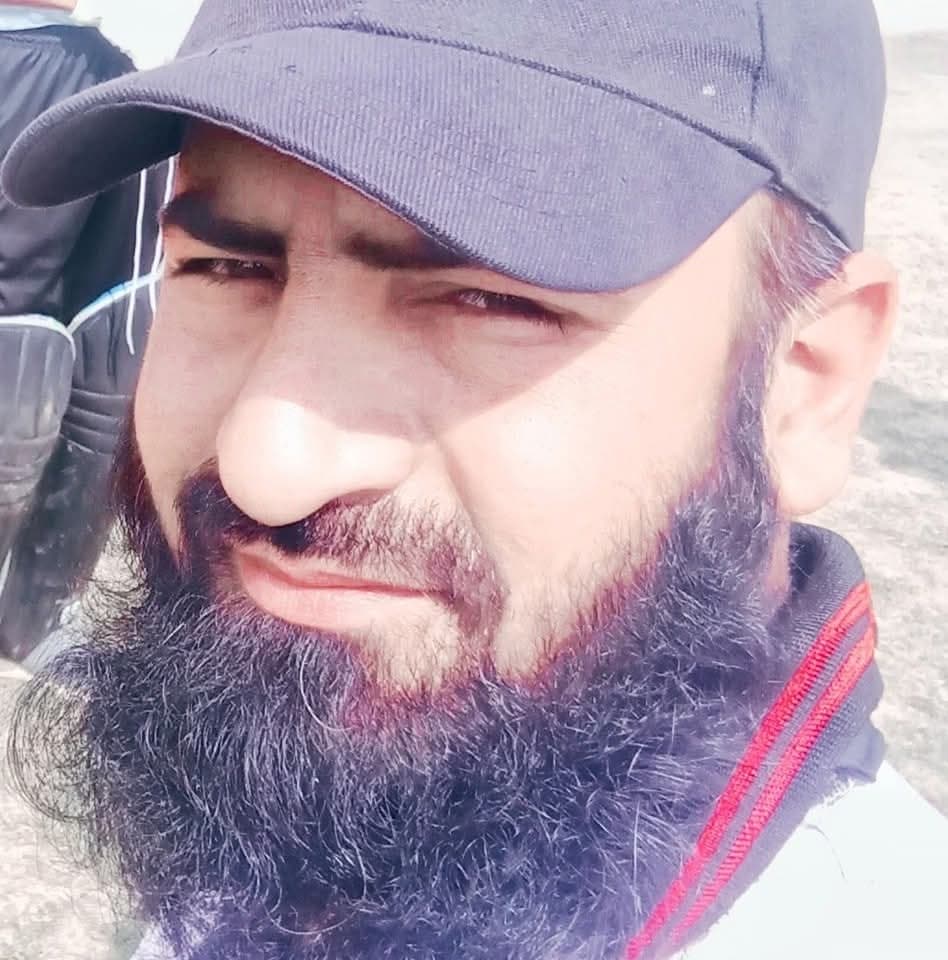 Misbah cricket player photo