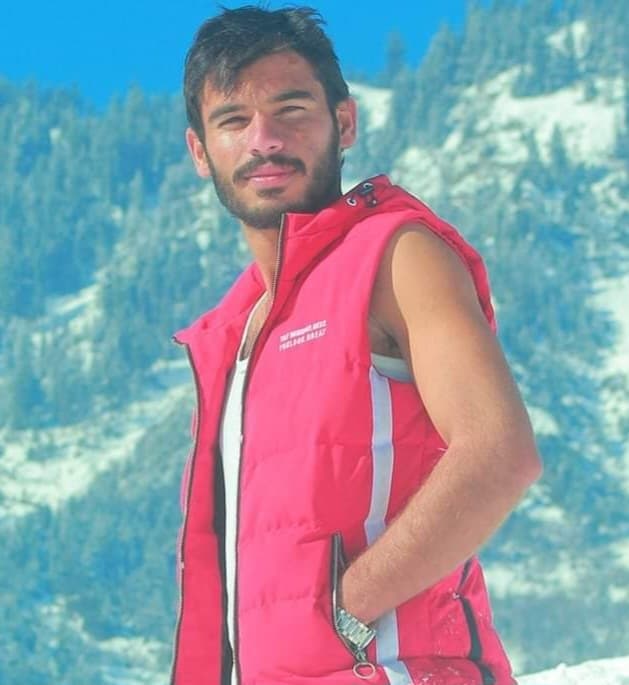 Abrar cricket player photo