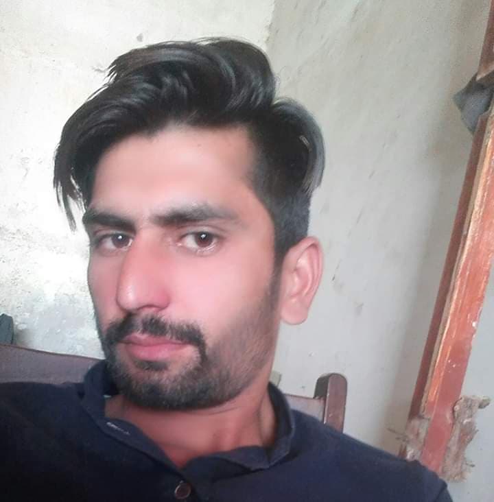 Aqib cricket player photo