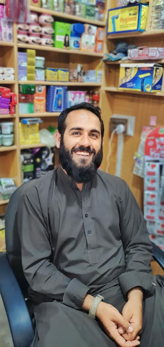 Naeem A