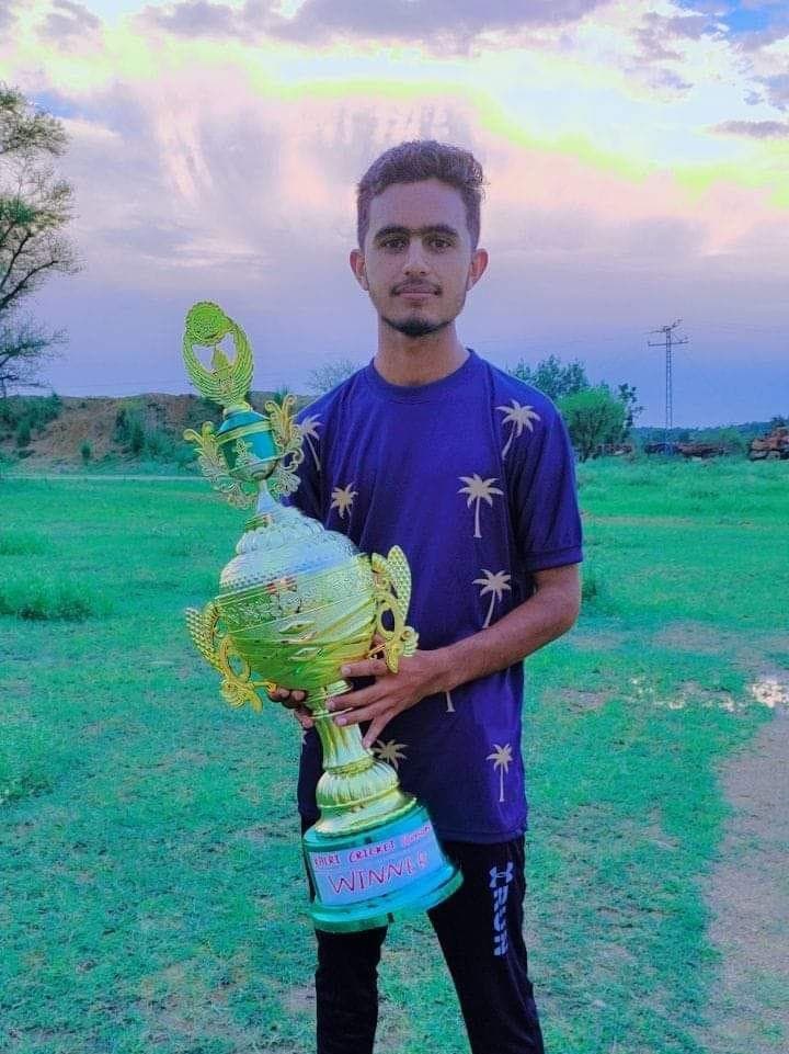 Main Shoaib
