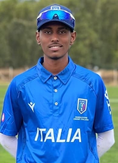 ACHINTHA DENUWAN FERNANDO WARNAKULASURIYA