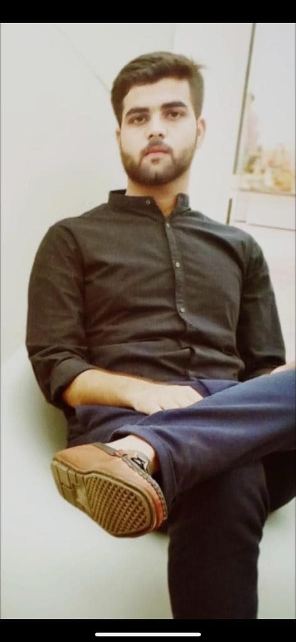 Umar cricket player photo