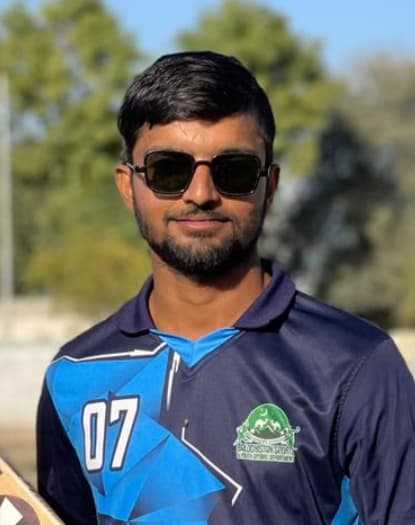 M Umer cricket player profile photo