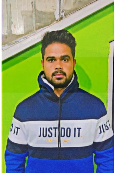 Muhammad Awais Qamar cricket player photo