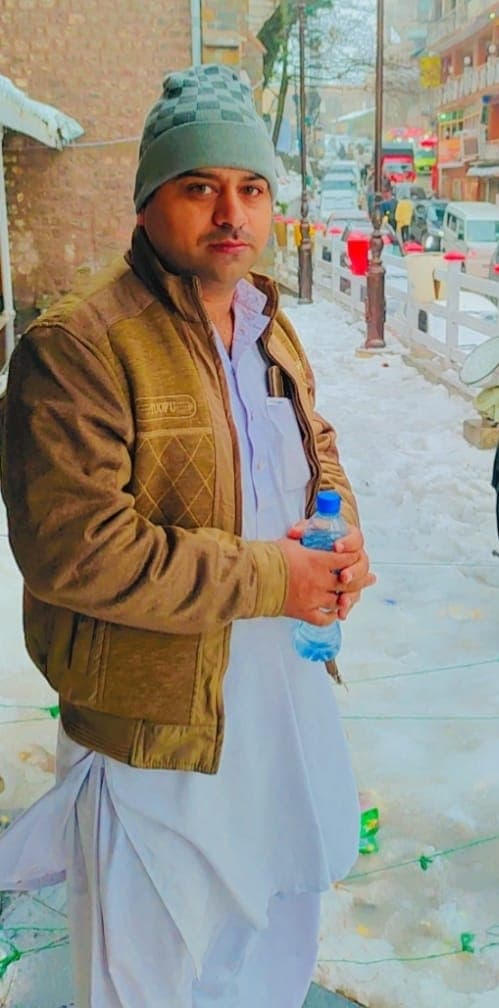 Dr Fawad