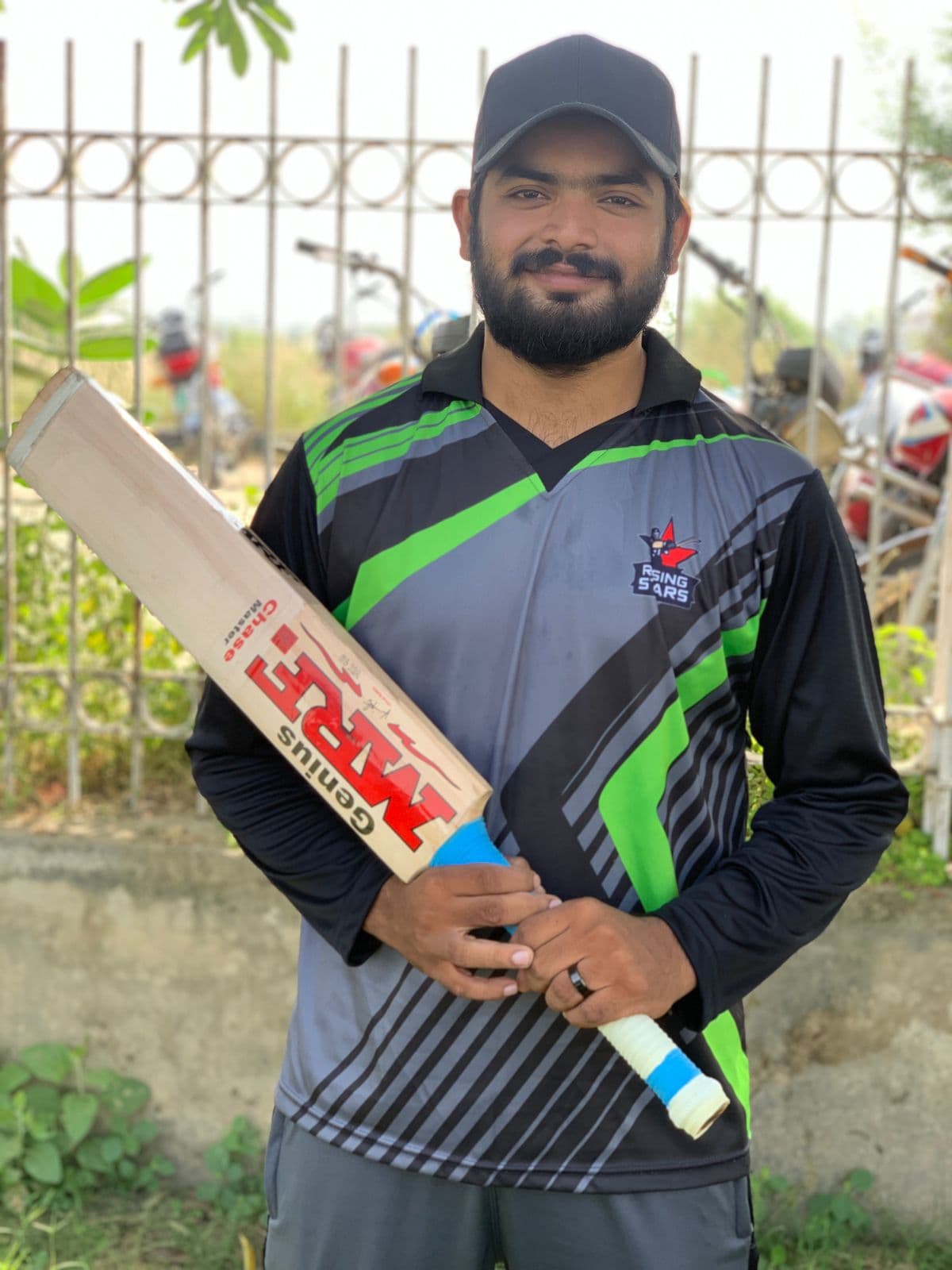 M Sheraz cricket player profile photo