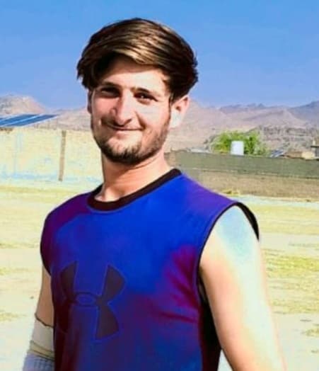 Amir cricket player photo