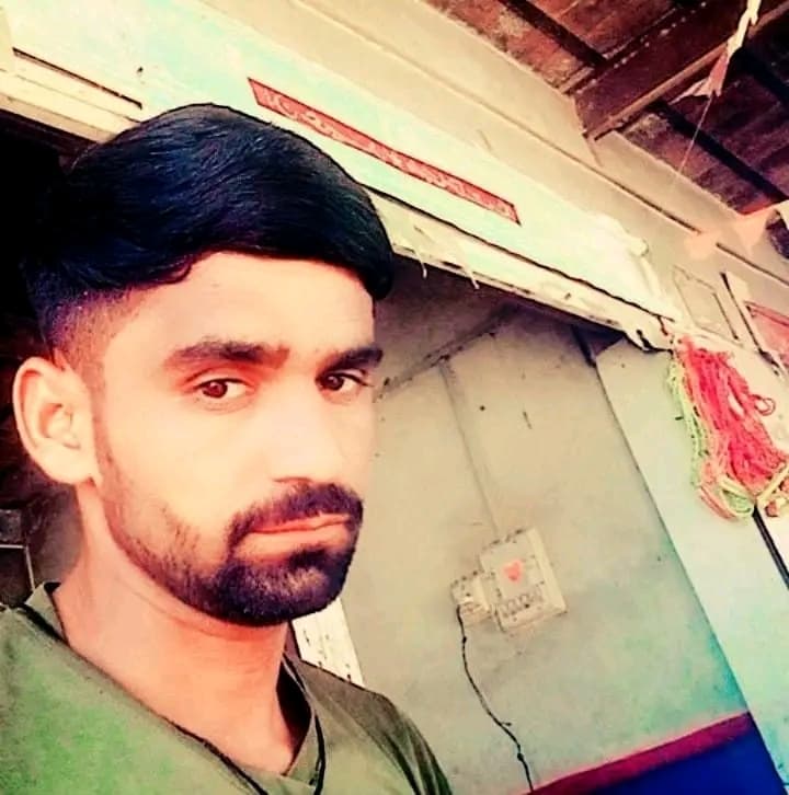 Waqar Lakhan cricket player photo