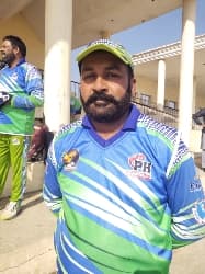 mudassar iqbal cricket player photo