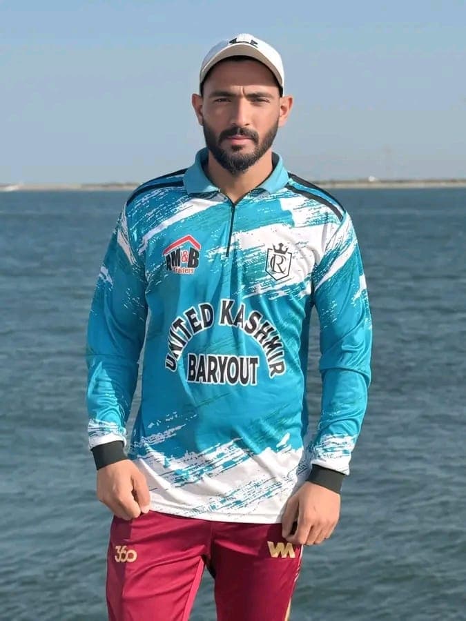 Shadab Lefty