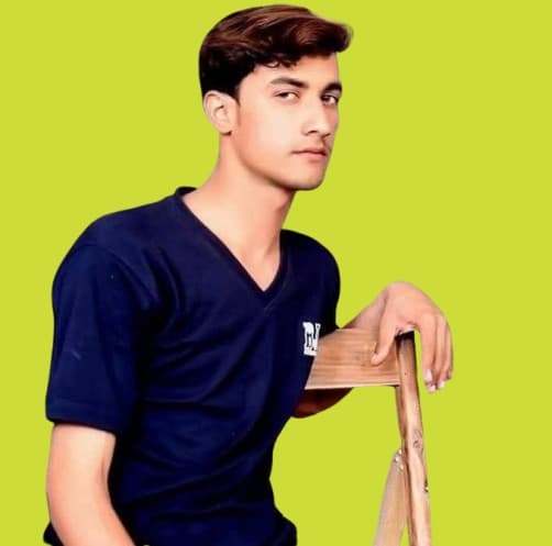 AMIR KHAN