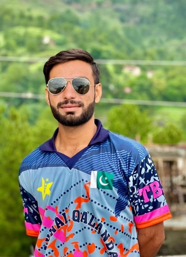 Adeel Hassan cricket player photo