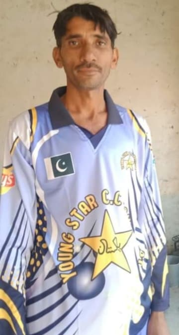 Kashmir cricket player photo
