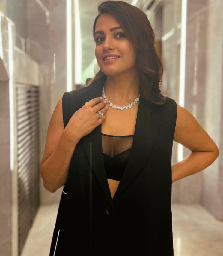 Anita Hassannandani cricket player profile photo