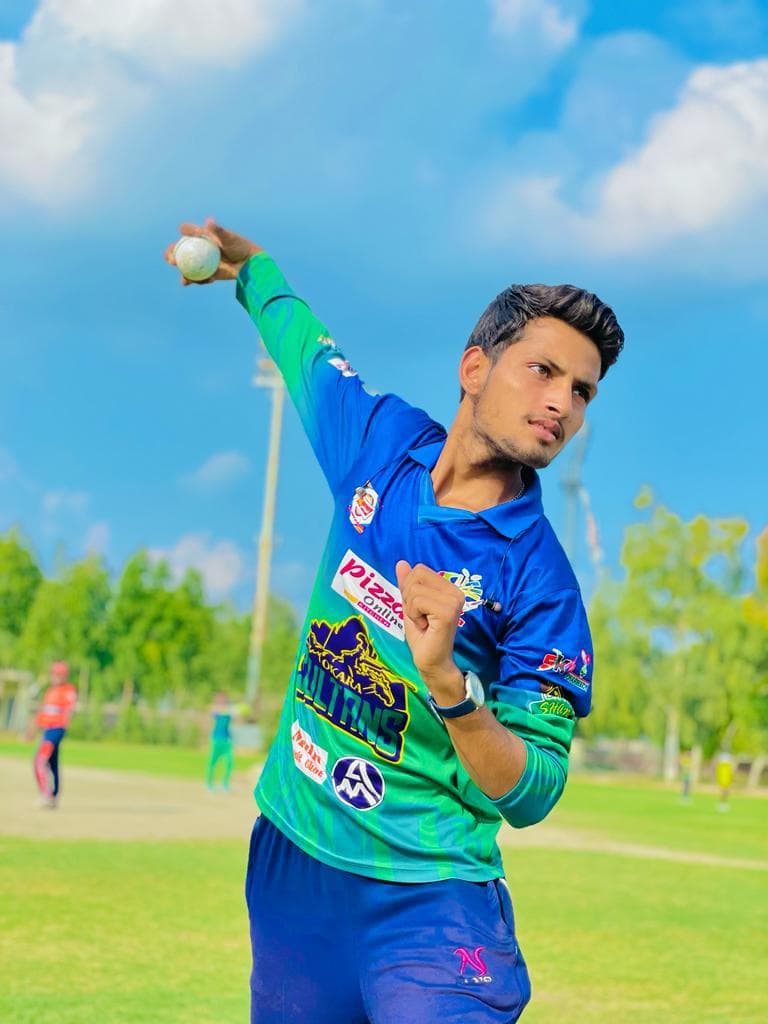 Usama Malik cricket player profile photo