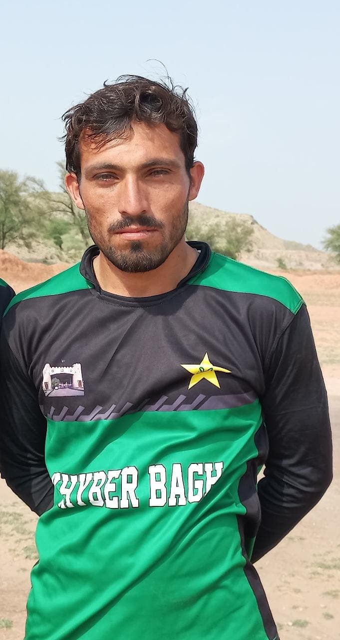 Numan cricket player photo