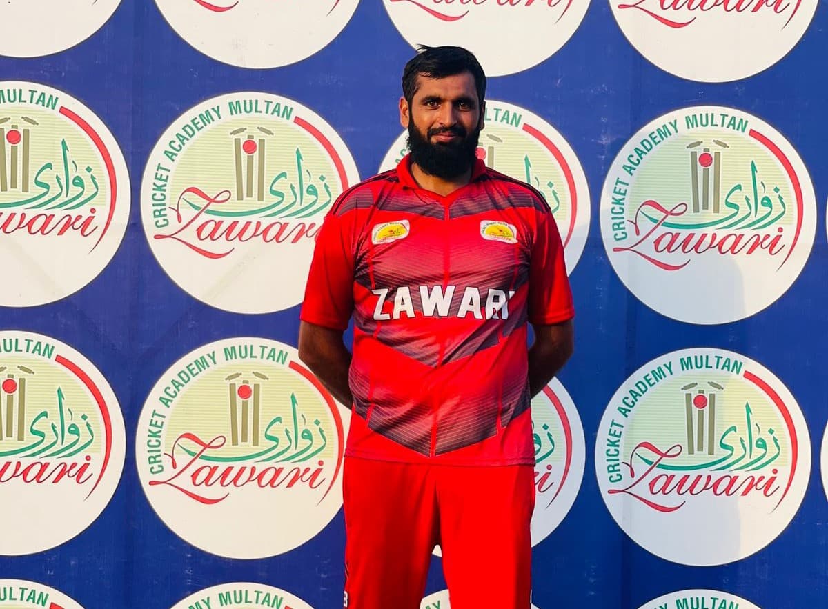 Muazzam cricket player profile photo