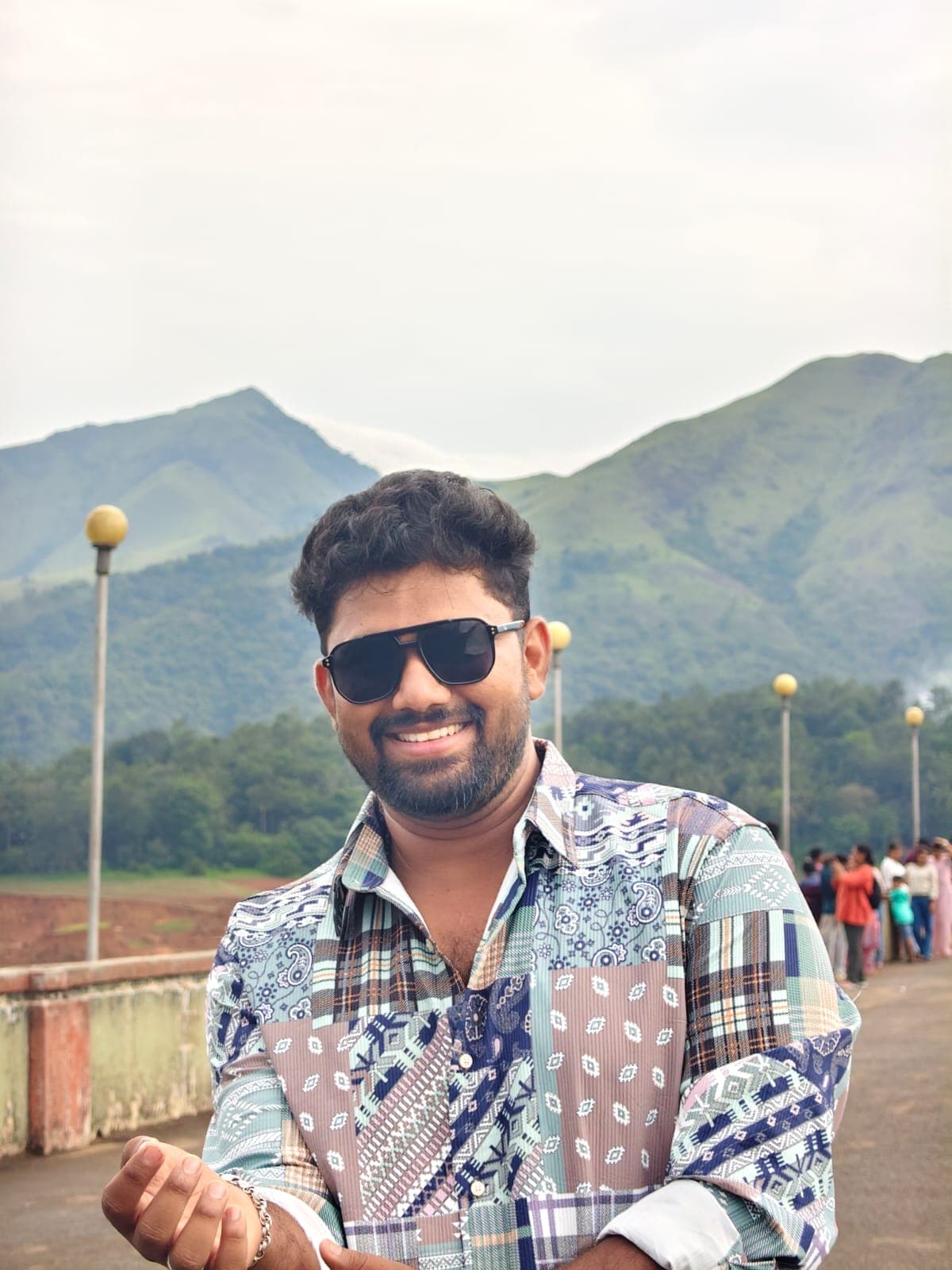 Avi  Ram