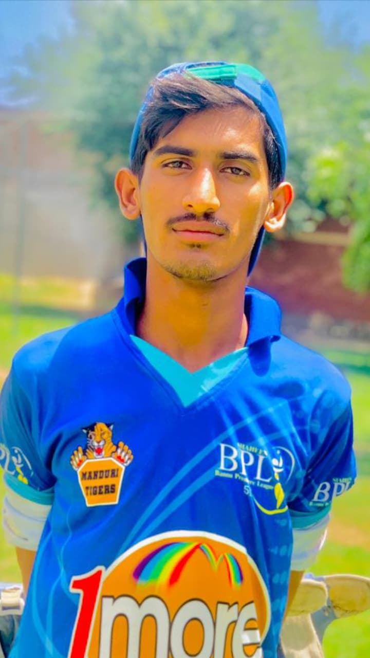 TAIF KHAN cricket player photo