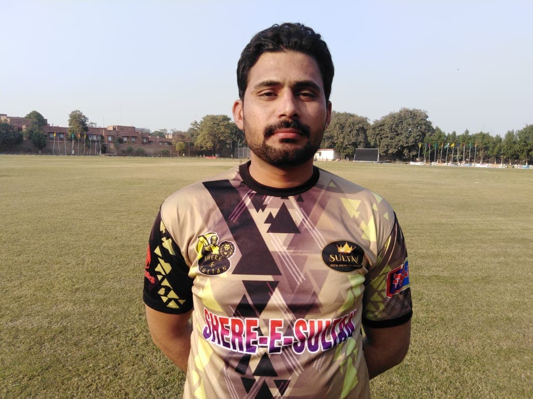 M Farooq cricket player profile photo