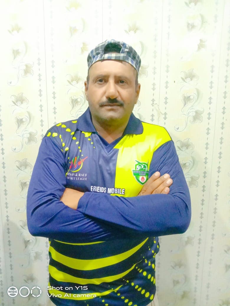 Shahid Senior cricket player photo