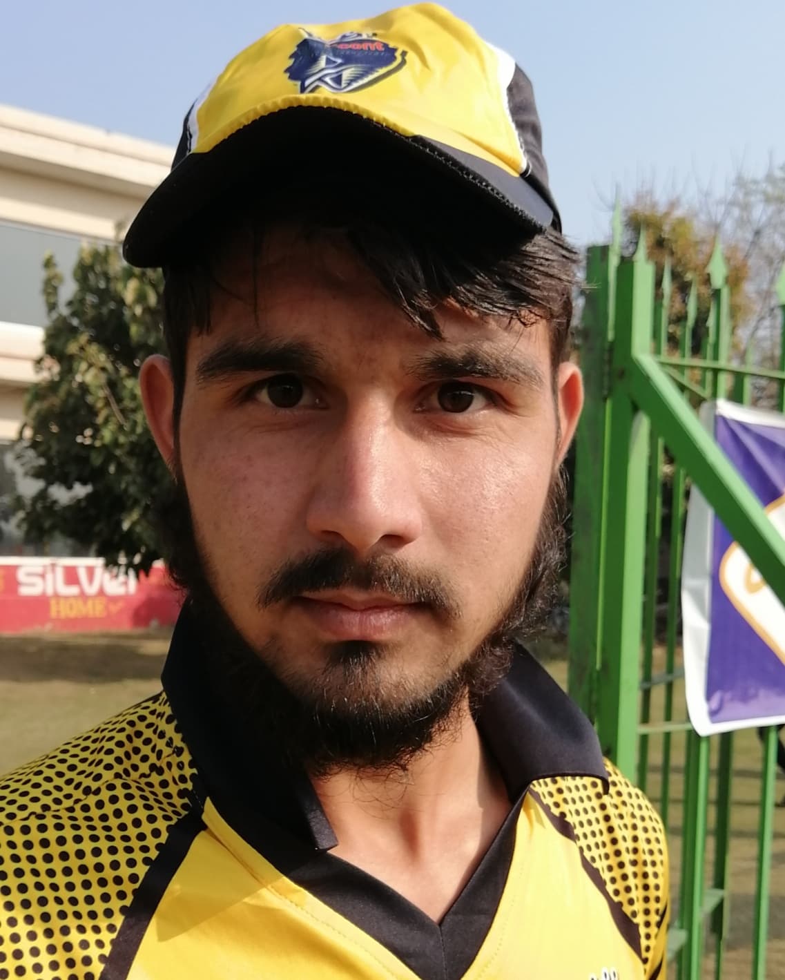 Uzair cricket player photo