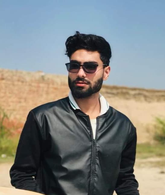 Moiz Munir cricket player photo