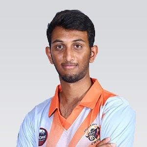 Muralikrishna Prasidh Krishna cricket player photo
