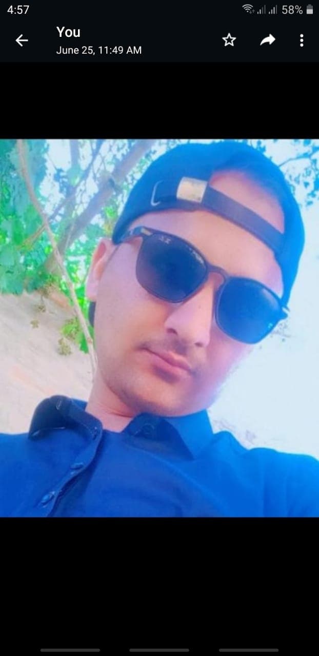 Tariq cricket player photo