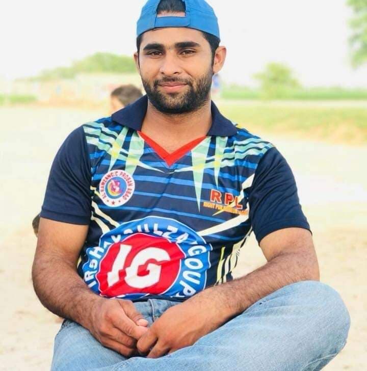 M shoib cricket player photo