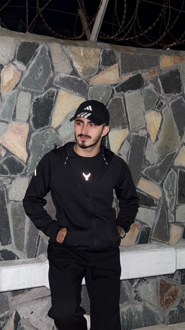 Zain cricket player photo