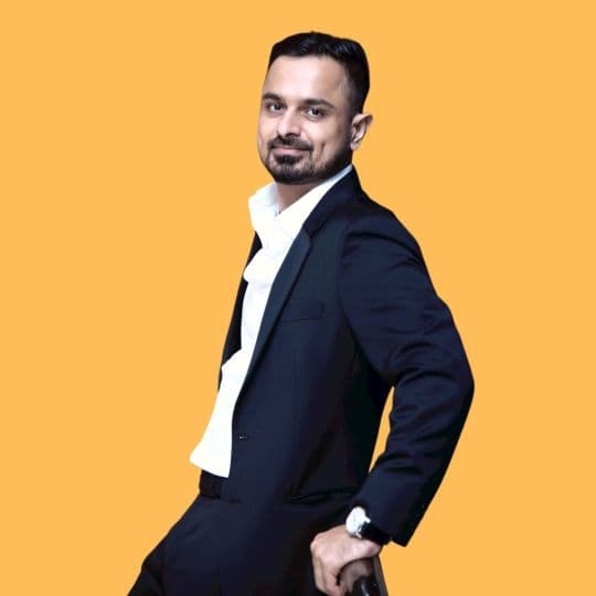 Vivek cricket player photo