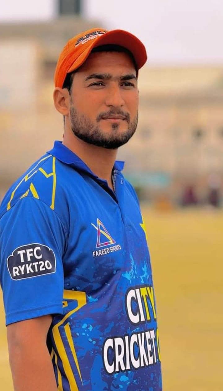 Falak Shair