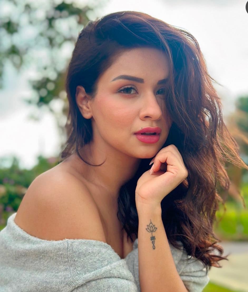Avneet Kaur cricket player profile photo