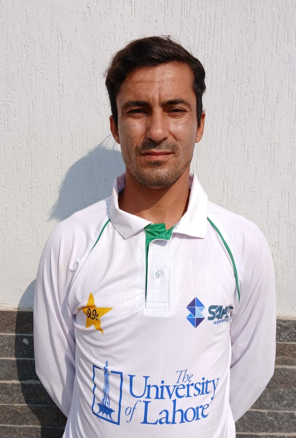 Riwayat Khan