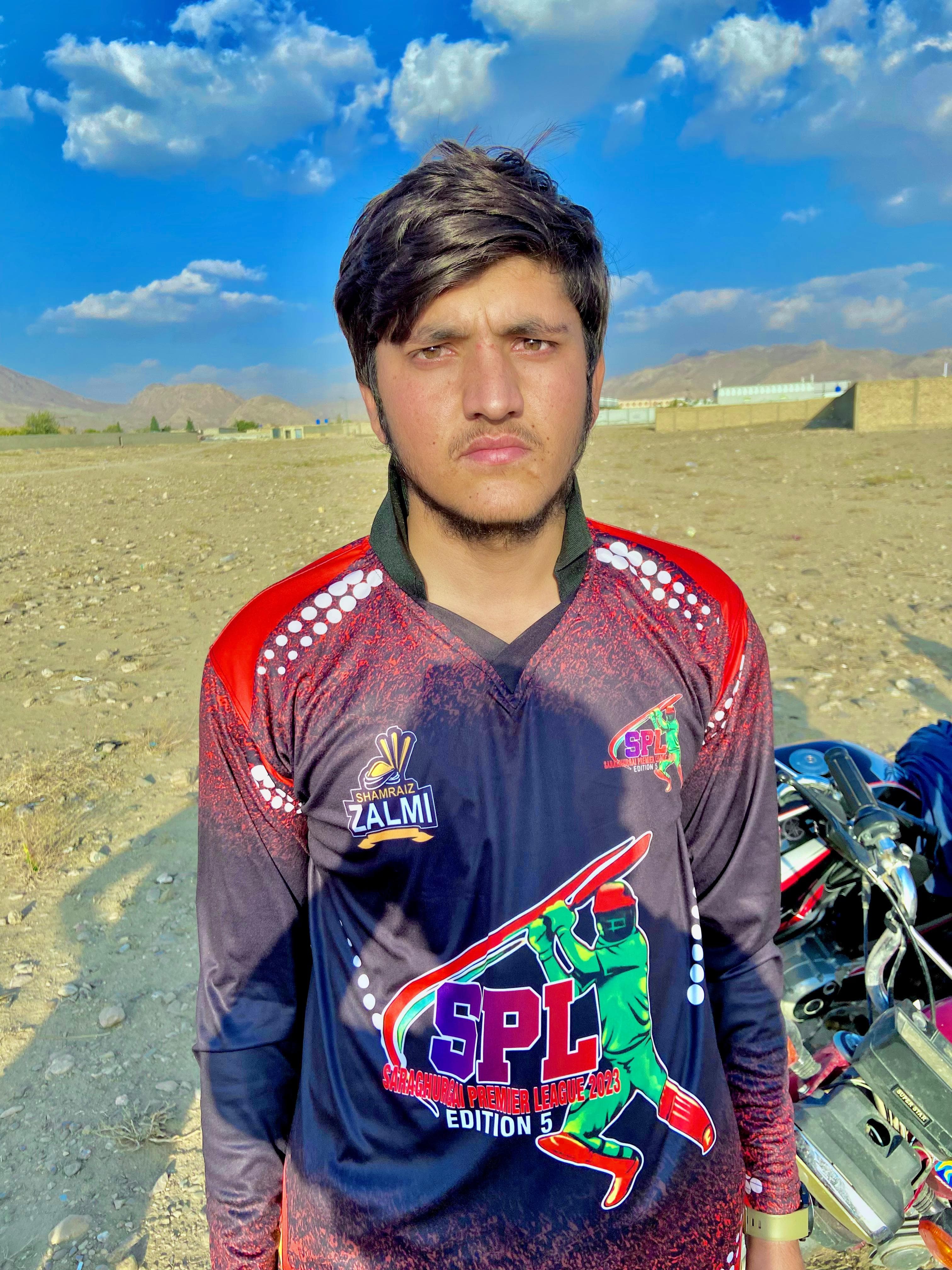 Noman cricket player photo
