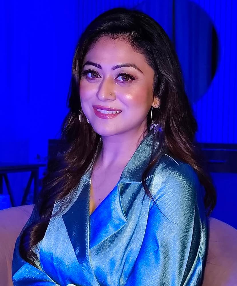 Falaq Naaz