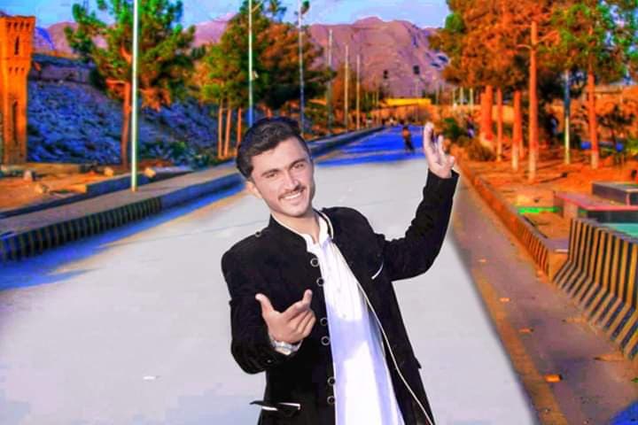 Mujeeb cricket player photo